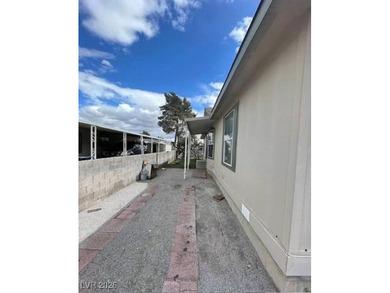 Welcome home to the AGE RESTRICTED Community of Desert Inn on Stallion Mountain Golf Course in Nevada - for sale on GolfHomes.com, golf home, golf lot