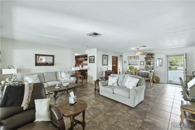 Well-maintained 3BR/2BA Pool home in Citrus Springs with on Citrus Springs Country Club in Florida - for sale on GolfHomes.com, golf home, golf lot