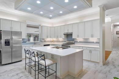 Deerwood! 10-12ft ceilings, split floor plan with large garden on The Deerwood Country Club in Florida - for sale on GolfHomes.com, golf home, golf lot