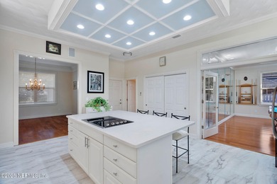 Deerwood! 10-12ft ceilings, split floor plan with large garden on The Deerwood Country Club in Florida - for sale on GolfHomes.com, golf home, golf lot