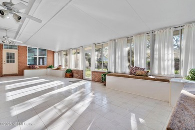 Deerwood! 10-12ft ceilings, split floor plan with large garden on The Deerwood Country Club in Florida - for sale on GolfHomes.com, golf home, golf lot