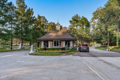 Deerwood! 10-12ft ceilings, split floor plan with large garden on The Deerwood Country Club in Florida - for sale on GolfHomes.com, golf home, golf lot