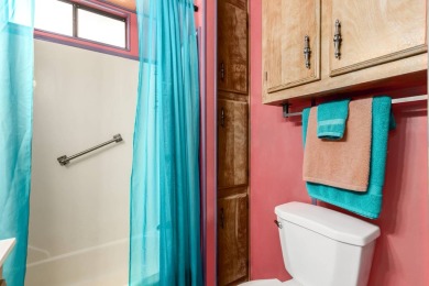 Vacant and ready for a contract! This cute 2 bedroom, 1.5 bath on Viewpoint Golf Resort in Arizona - for sale on GolfHomes.com, golf home, golf lot
