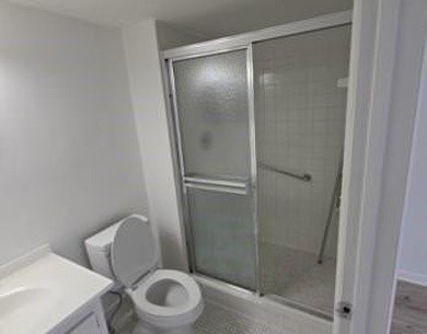 Spacious and bright 2-bed, 2-bath + den/office condo in Palm on Oriole Golf and Tennis Club in Florida - for sale on GolfHomes.com, golf home, golf lot
