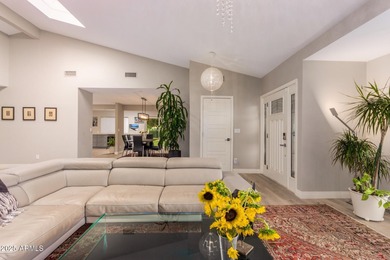 This move-in-ready, Lovely, fully remodeled, 3BD/2BA home on McCormick Ranch Golf Club in Arizona - for sale on GolfHomes.com, golf home, golf lot