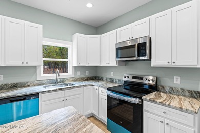 New Year, New Construction. This easy living 3 Bedrooms, 2 on The Lakes Country Club in North Carolina - for sale on GolfHomes.com, golf home, golf lot