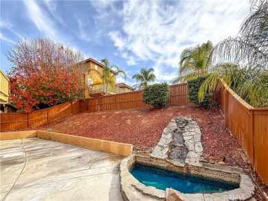 Welcome to this spacious 3 story home features 5 bedrooms 3.5 on RedHawk Golf Club in California - for sale on GolfHomes.com, golf home, golf lot