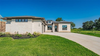 New build by Aubree Homes in sought after Thomas Crossing home on Southern Oaks Golf Club in Texas - for sale on GolfHomes.com, golf home, golf lot