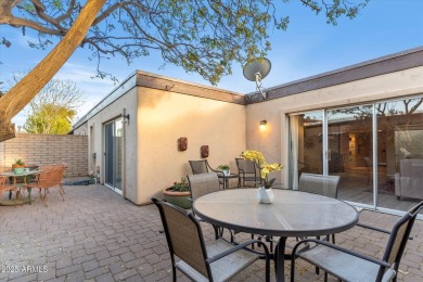 Tastefully updated townhome located in the highly sought after on Scottsdale Shadows in Arizona - for sale on GolfHomes.com, golf home, golf lot