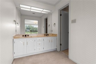 Elegant 4-Bedroom Home Overlooking the Golf Course
Welcome to on Ormond Country Club in Louisiana - for sale on GolfHomes.com, golf home, golf lot