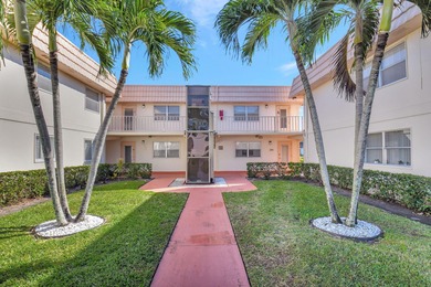 :Welcome to this beautifully maintained 2nd-floor condo offering on Kings Point Golf -Flanders Way in Florida - for sale on GolfHomes.com, golf home, golf lot