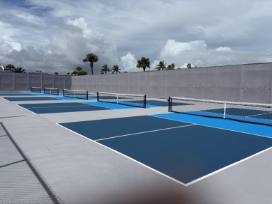 Welcome to Paradise! 1/1 condo on the 4th floor within the on Ocean Village Golf Course in Florida - for sale on GolfHomes.com, golf home, golf lot