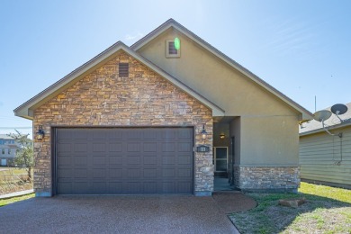 2 bedroom 2 bath townhome in the heart of Rockport with a on Rockport Country Club in Texas - for sale on GolfHomes.com, golf home, golf lot