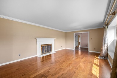 Prime location located on the golf course! This beautiful and on Hopkinsville Golf and Country Club in Kentucky - for sale on GolfHomes.com, golf home, golf lot