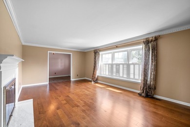 Prime location located on the golf course! This beautiful and on Hopkinsville Golf and Country Club in Kentucky - for sale on GolfHomes.com, golf home, golf lot