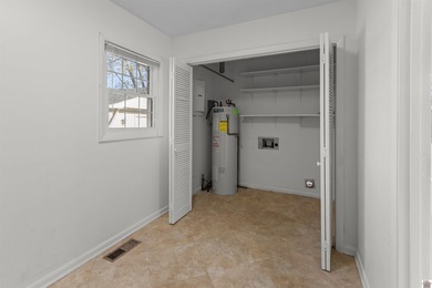 MOVE-IN READY!! You will LOVE this 4 BR, 2 BA  brick home on Mineral Mound Golf Course in Kentucky - for sale on GolfHomes.com, golf home, golf lot