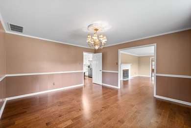 Prime location located on the golf course! This beautiful and on Hopkinsville Golf and Country Club in Kentucky - for sale on GolfHomes.com, golf home, golf lot