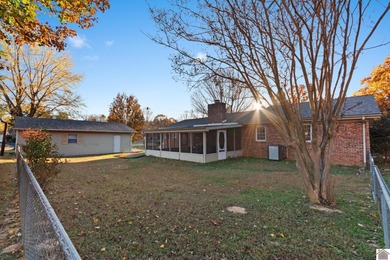 MOVE-IN READY!! You will LOVE this 4 BR, 2 BA  brick home on Mineral Mound Golf Course in Kentucky - for sale on GolfHomes.com, golf home, golf lot