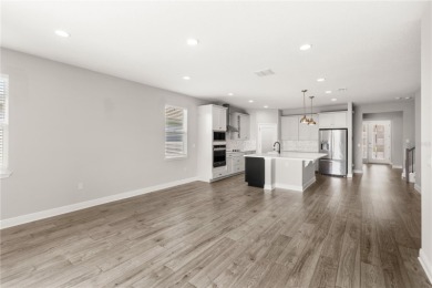 Luxurious 5 bed 3.5 bath home with a generous loft and 2 Car on Kings Ridge Golf Club in Florida - for sale on GolfHomes.com, golf home, golf lot