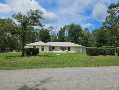 Welcome to Rainbow Springs! This charming 2-bedroom, 2-bath home on Rainbows End Golf Club in Florida - for sale on GolfHomes.com, golf home, golf lot