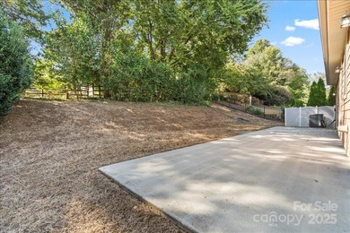 ** Up to $10k Seller Concessions for buyer with acceptable offer on Northstone Country Club in North Carolina - for sale on GolfHomes.com, golf home, golf lot