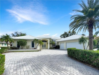 POTENTIAL DREAM HOME - This CBS construction, single-story on The Fox Club in Florida - for sale on GolfHomes.com, golf home, golf lot