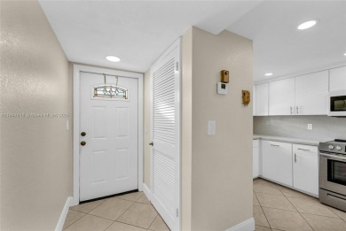 Love where you live...this bright, un-furnished 2 bedrooms 2 on Hollybrook Golf and Tennis Club  in Florida - for sale on GolfHomes.com, golf home, golf lot