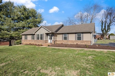 Move-in-ready ranch located in a highly desirable golf course on  in Kentucky - for sale on GolfHomes.com, golf home, golf lot