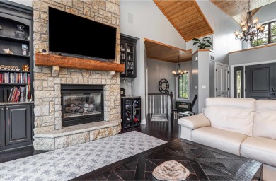 Country Club Living in the Heart of The Galena Territory! Enjoy on Eagle Ridge Inn and Resort in Illinois - for sale on GolfHomes.com, golf home, golf lot