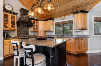 Country Club Living in the Heart of The Galena Territory! Enjoy on Eagle Ridge Inn and Resort in Illinois - for sale on GolfHomes.com, golf home, golf lot