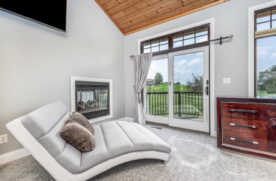 Country Club Living in the Heart of The Galena Territory! Enjoy on Eagle Ridge Inn and Resort in Illinois - for sale on GolfHomes.com, golf home, golf lot