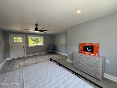 THis is a HUGE house just blocks to the BEACH with extensive on Oak Island Golf Club in North Carolina - for sale on GolfHomes.com, golf home, golf lot