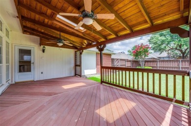 Welcome to this beautifully maintained 3-bedroom, 2-bathroom on Plantation Golf Course in Texas - for sale on GolfHomes.com, golf home, golf lot
