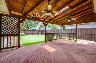 Welcome to this beautifully maintained 3-bedroom, 2-bathroom on Plantation Golf Course in Texas - for sale on GolfHomes.com, golf home, golf lot