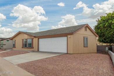 You owe it to yourself to come take a look at this newer 1400 on Apache Wells Country Club in Arizona - for sale on GolfHomes.com, golf home, golf lot
