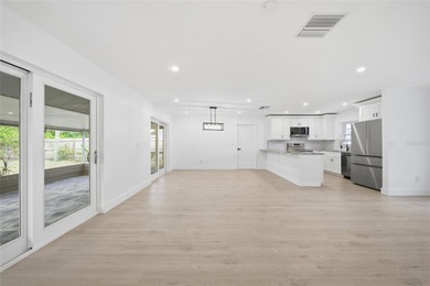 APPRAISED ABOVE LIST PRICE!!!!

Discover this fully updated on Bardmoor Golf and Tennis Club in Florida - for sale on GolfHomes.com, golf home, golf lot