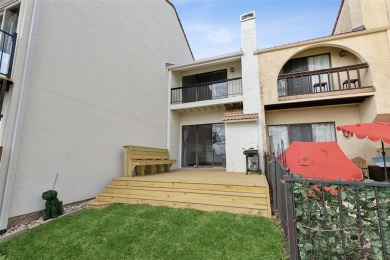 Seller offering $5,000 toward closing costs with an acceptable on Lakeside Village Golf Course in Texas - for sale on GolfHomes.com, golf home, golf lot