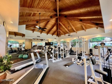 Live the resort lifestyle in central Phoenix's exclusive on Arizona Biltmore Golf and Country Club in Arizona - for sale on GolfHomes.com, golf home, golf lot