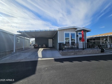 This 2-bedroom, 2-bathroom home boasts soaring 10-foot ceilings on Viewpoint Golf Resort in Arizona - for sale on GolfHomes.com, golf home, golf lot