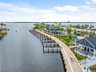 Welcome to this move-in-ready home located in the heart of on Royal Tee Country Club in Florida - for sale on GolfHomes.com, golf home, golf lot