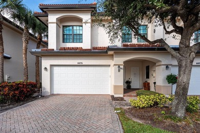 At 2226 sqft, this beautiful two-story, 3 bedroom, 2.5 bath and on Mariner Sands Country Club in Florida - for sale on GolfHomes.com, golf home, golf lot