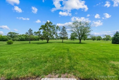 Estate Sale in Crete! Discover this spacious 2-story home in the on Tuckaway Golf Club in Illinois - for sale on GolfHomes.com, golf home, golf lot