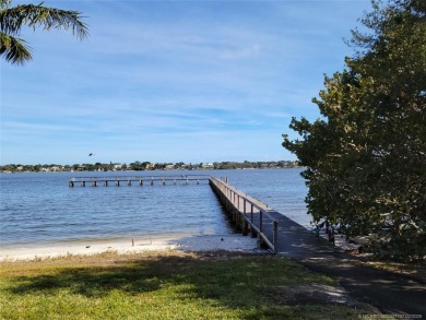 Penthouse condo remodeled with high end finishes. 2 br, 2 ba on Martin County Golf Course in Florida - for sale on GolfHomes.com, golf home, golf lot