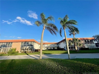 Owner Motivated!!! 2/2 2nd floor unit recently repainted on Pine Lakes Golf Club in Florida - for sale on GolfHomes.com, golf home, golf lot