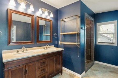 Come check out this well-cared for extra-large 3 bedroom 2 bath on East Lake Golf Club in Georgia - for sale on GolfHomes.com, golf home, golf lot