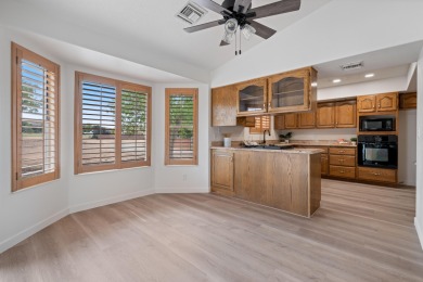 Set in a quiet cul-de-sac next to Bloomington Hills Park and on St. George Golf Course in Utah - for sale on GolfHomes.com, golf home, golf lot