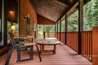 Lifetime memories await! Wooded retreat welcomes you to the on Cascade Golf Course in Idaho - for sale on GolfHomes.com, golf home, golf lot