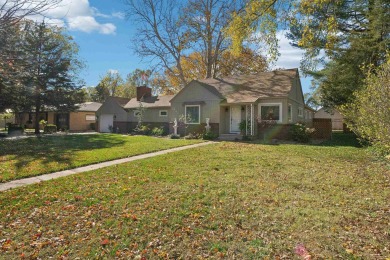 PRICE ADJUSTMENT...Don't Miss This Opportunity! This *Diamond* on Cherry Oaks Golf Course in Kansas - for sale on GolfHomes.com, golf home, golf lot