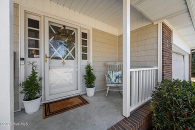 Welcome home! This spacious 4-bedroom 2.5 bathroom beauty is on Jacksonville Country Club in North Carolina - for sale on GolfHomes.com, golf home, golf lot