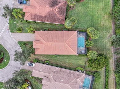 Welcome to this beautifully designed WCI-built 4-bedroom, 3-bath on Gateway Golf and Country Club in Florida - for sale on GolfHomes.com, golf home, golf lot